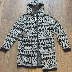 Monteau Black and White Patterned Cardigan